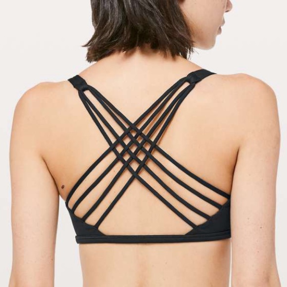 Lululemon Free to be Wild bra size 6